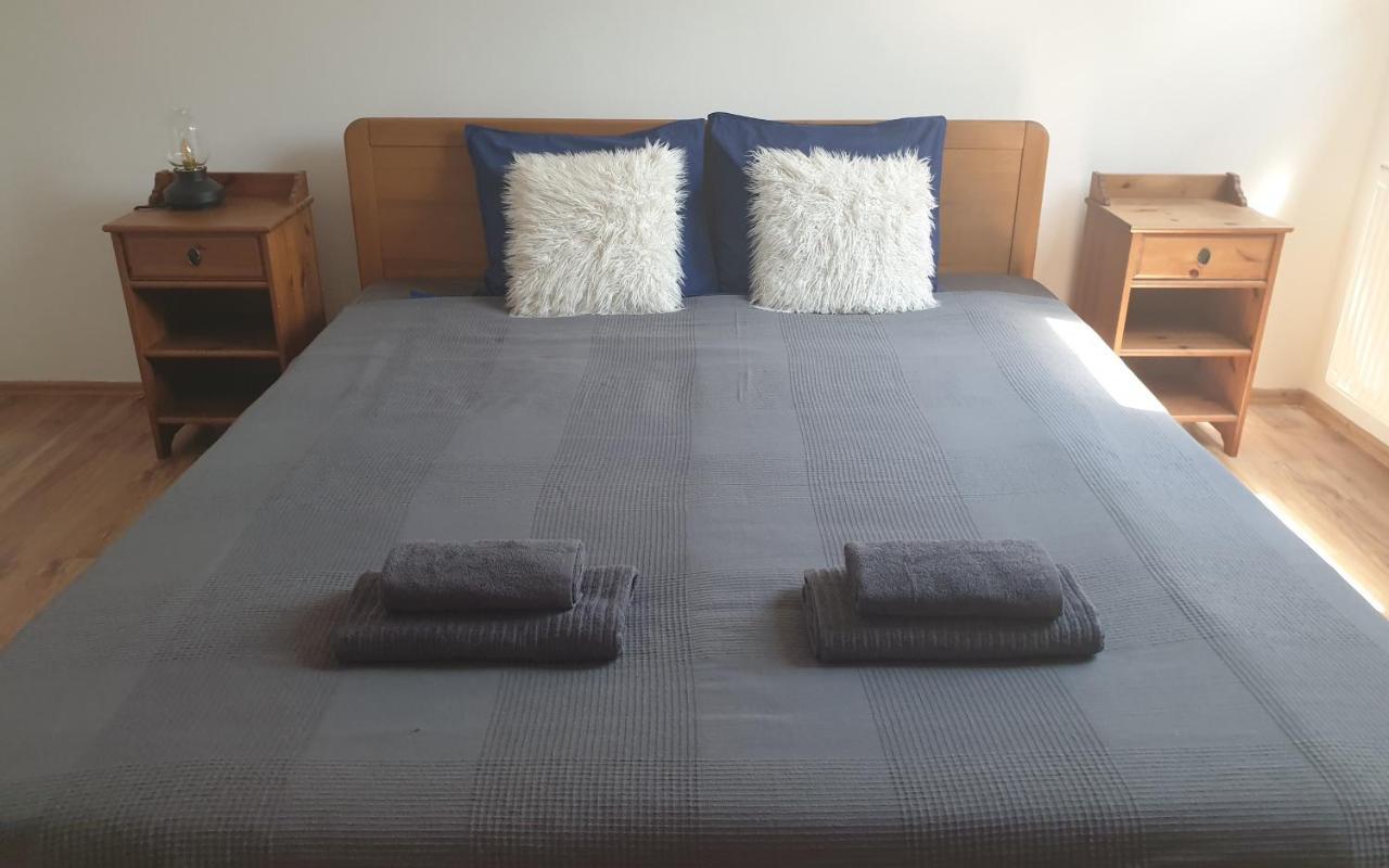 B6 Apartman Veszprém Eksteriør billede