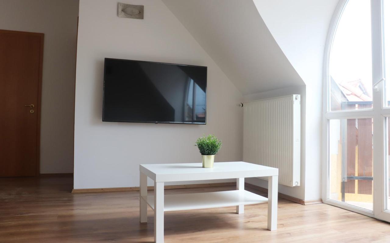 B6 Apartman Veszprém Eksteriør billede